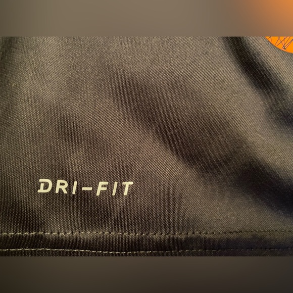 Gray & Orange Nike Dri- Fit Long Sleeve Shirt Kids Size 5 (Small) - Picture 5 of 5